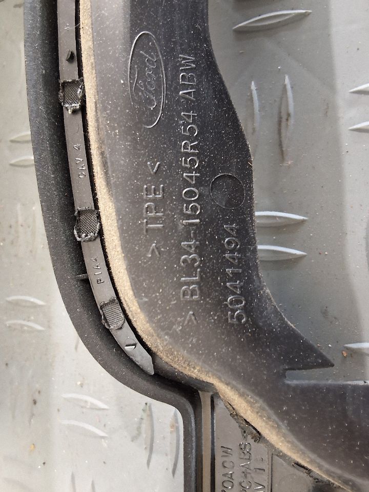 https://f005.backblazeb2.com/file/img-partshotlines-com/Inventory/EX441/Inventory/3491072_04.jpg