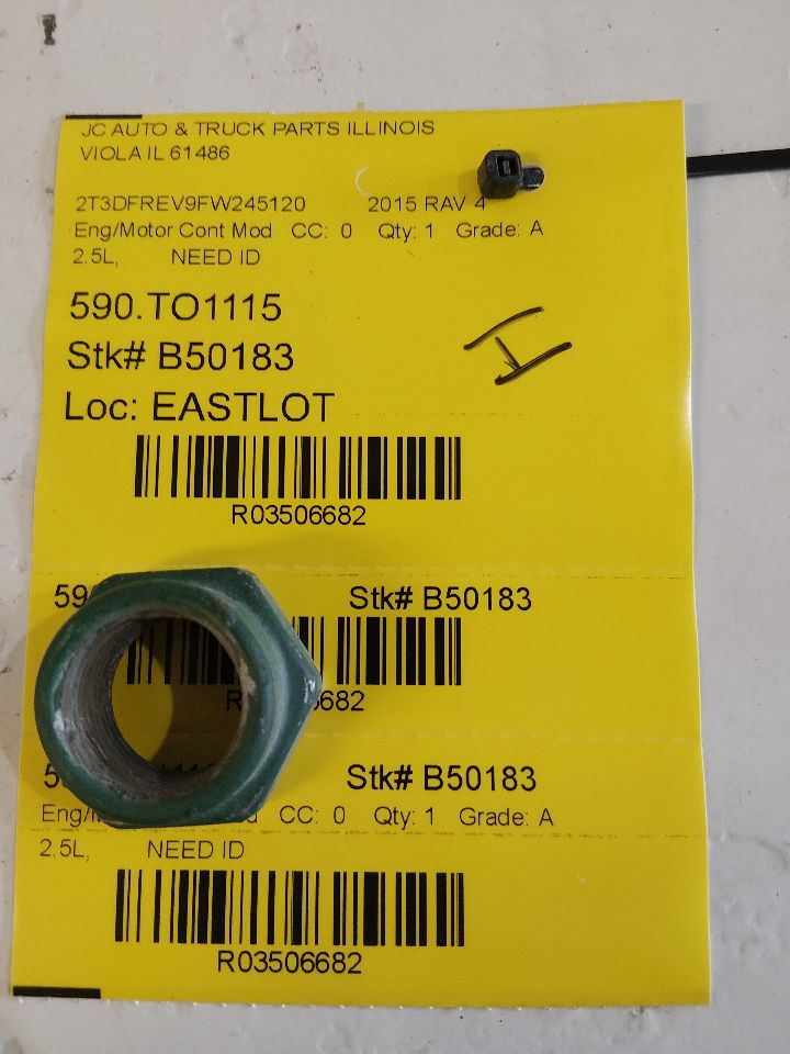 https://f005.backblazeb2.com/file/img-partshotlines-com/Inventory/EX441/Inventory/3506682_01.jpg