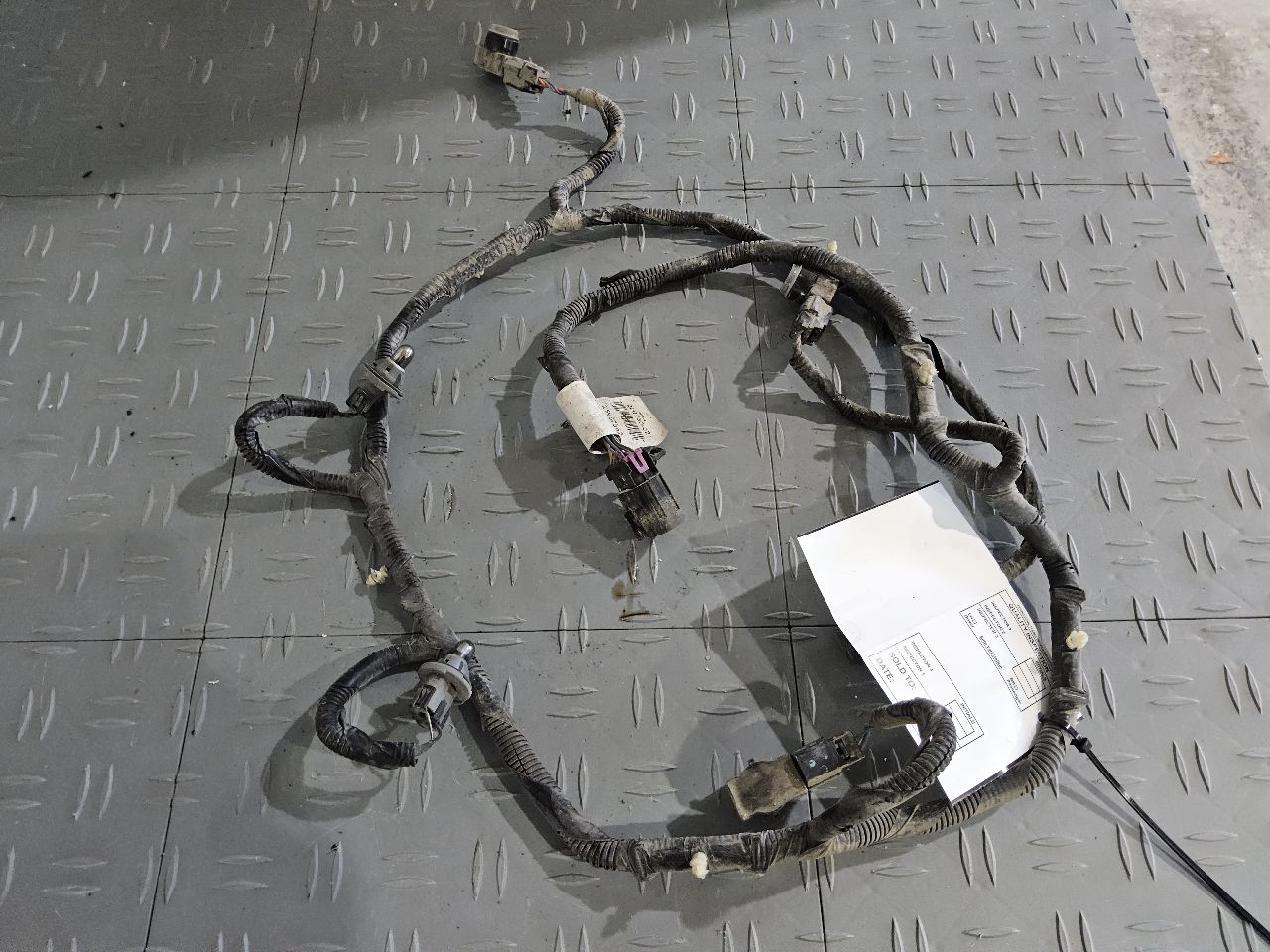 https://f005.backblazeb2.com/file/img-partshotlines-com/Inventory/EX441/Inventory/3561917_01.jpg