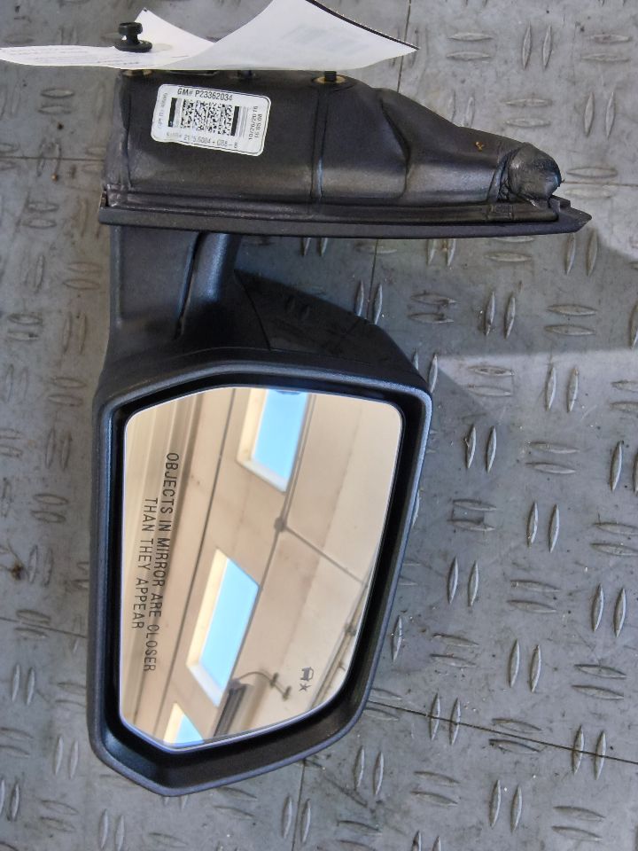 Inventory/3704948_05.jpg