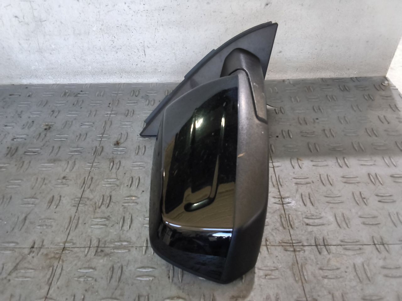 Inventory/3704948_10.jpg