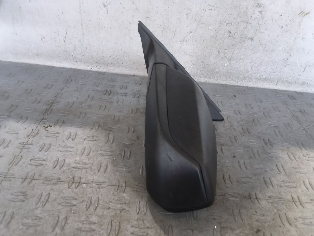 https://f005.backblazeb2.com/file/img-partshotlines-com/Inventory/EX441/Inventory/3737532_03.jpg