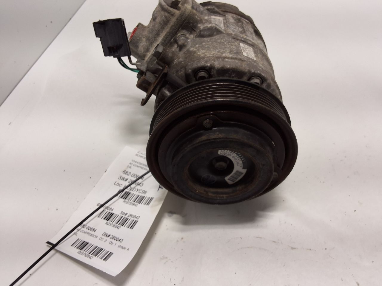 https://f005.backblazeb2.com/file/img-partshotlines-com/Inventory/EX441/Inventory/3755942_03.jpg