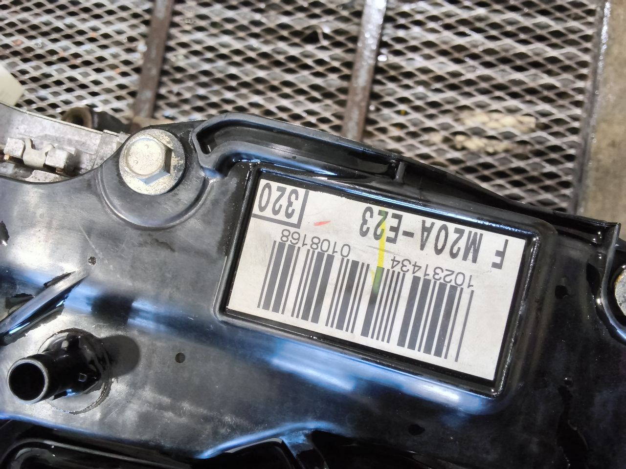 https://f005.backblazeb2.com/file/img-partshotlines-com/Inventory/EX441/Inventory/3766122_06.jpg