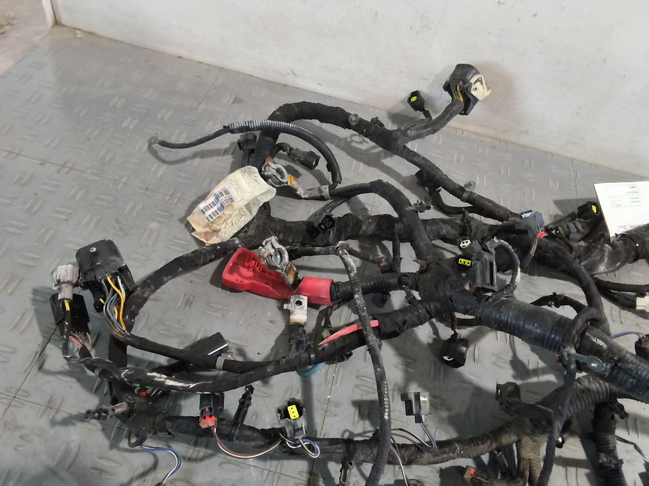 https://f005.backblazeb2.com/file/img-partshotlines-com/Inventory/EX441/Inventory/3772077_03.jpg