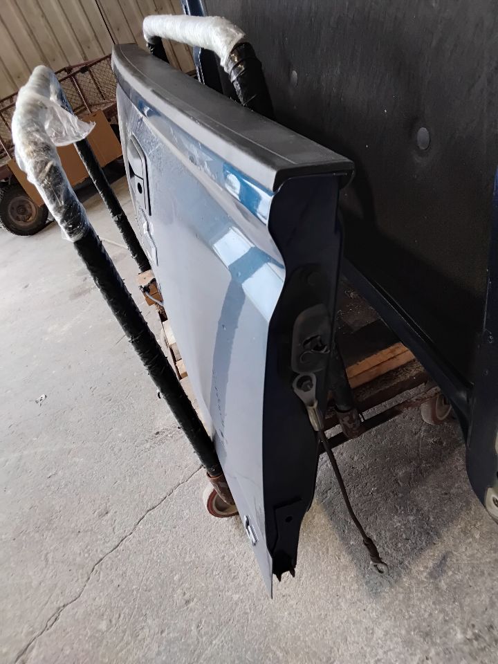 Inventory/3772328_04.jpg