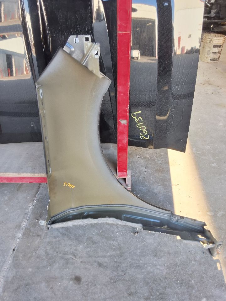 Inventory/3774576_06.jpg