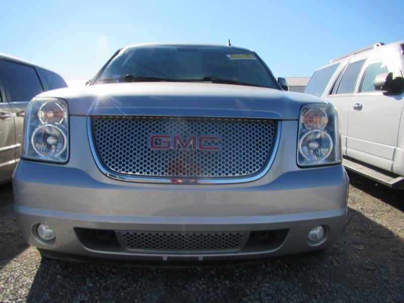 https://f005.backblazeb2.com/file/img-partshotlines-com/Inventory/EX441/Vehicle/166556_09.jpg