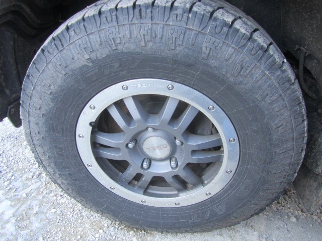 https://f005.backblazeb2.com/file/img-partshotlines-com/Inventory/EX441/Vehicle/168813_06.jpg