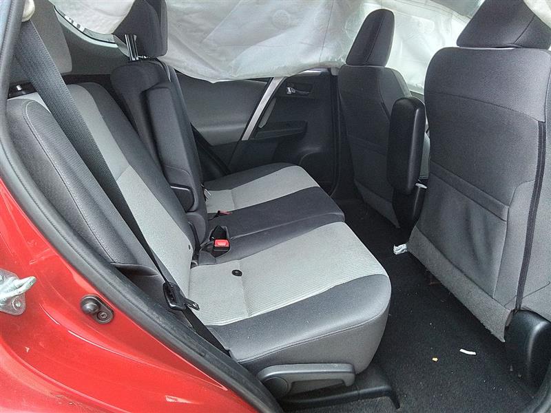 https://f005.backblazeb2.com/file/img-partshotlines-com/Inventory/EX441/Vehicle/209778_12.jpg