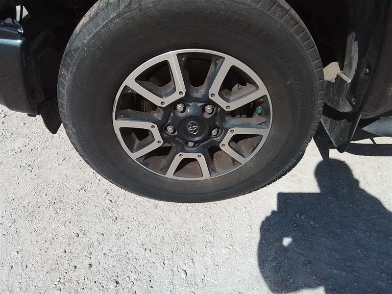 https://f005.backblazeb2.com/file/img-partshotlines-com/Inventory/EX441/Vehicle/212314_06.jpg