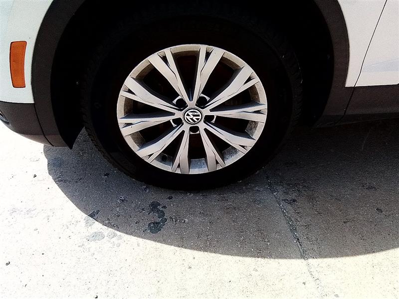 Vehicle/219467_07.jpg