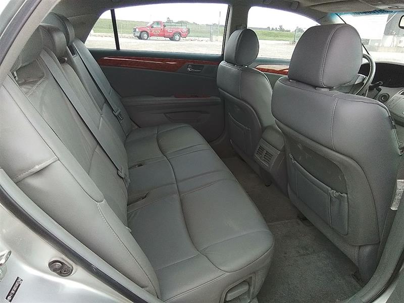 https://f005.backblazeb2.com/file/img-partshotlines-com/Inventory/EX441/Vehicle/219581_12.jpg