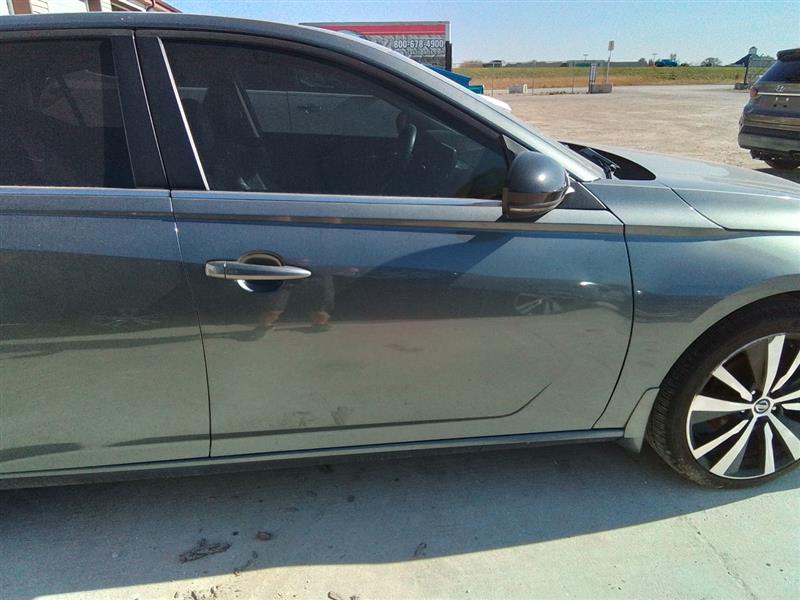 Vehicle/223857_12.jpg
