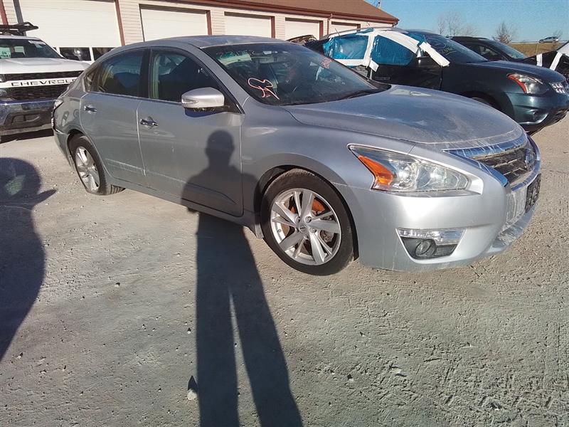 Vehicle/226222_04.jpg
