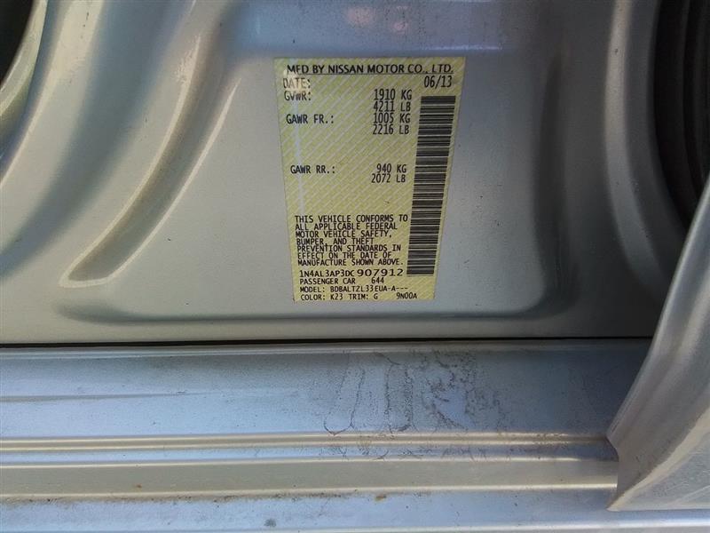 Vehicle/226222_05.jpg