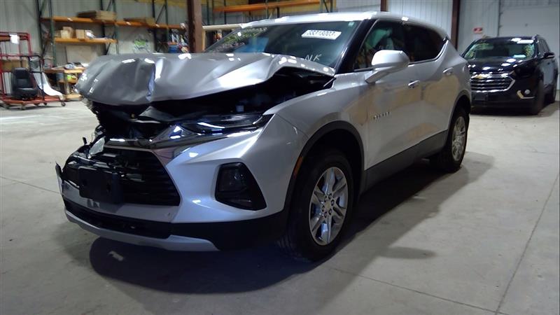 Vehicle/226334_01.jpg