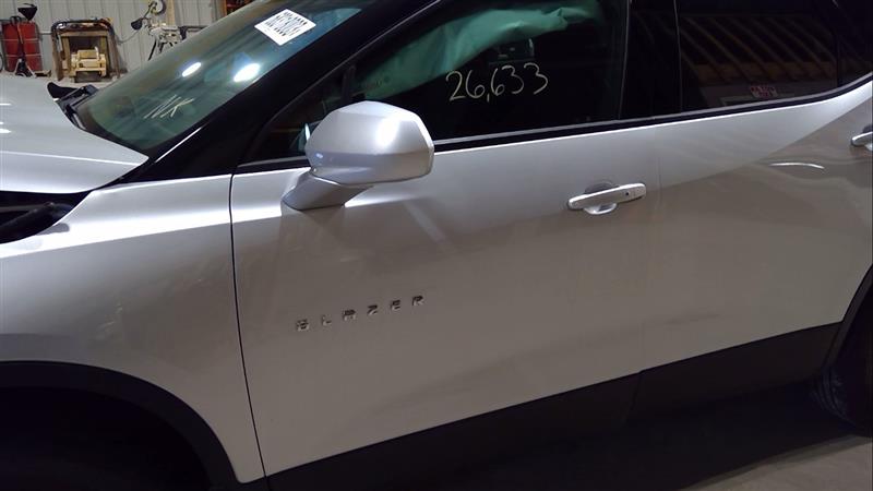 Vehicle/226334_07.jpg