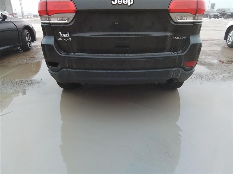 Vehicle/228411_12.jpg