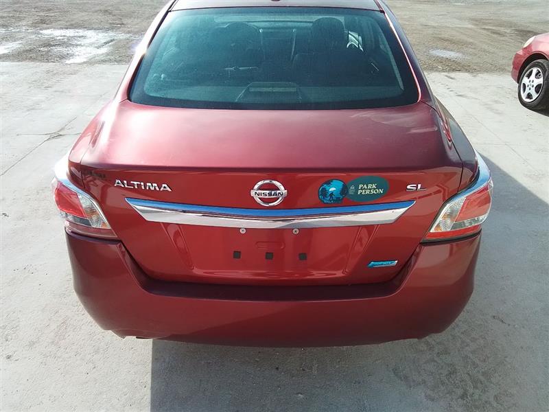 Vehicle/228884_08.jpg