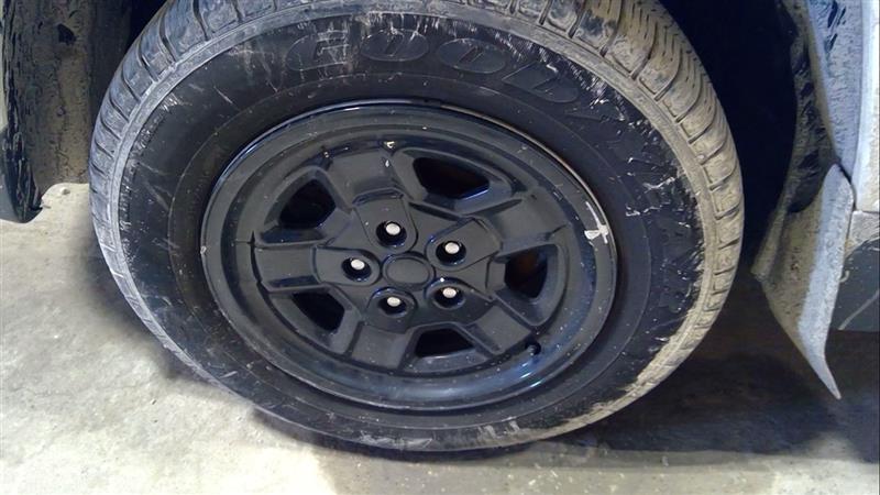 Vehicle/228982_07.jpg
