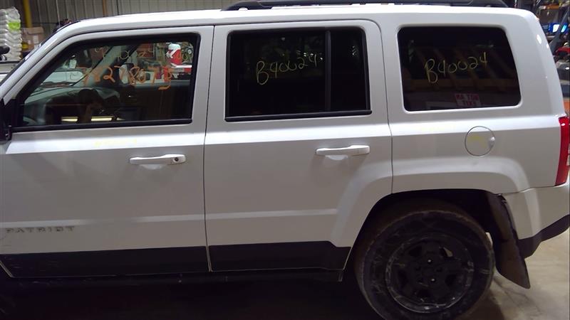 Vehicle/228982_11.jpg