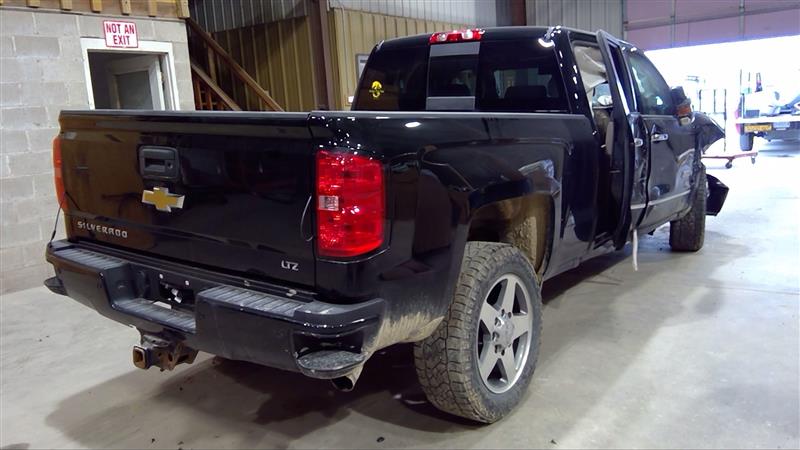 Vehicle/232210_03.jpg