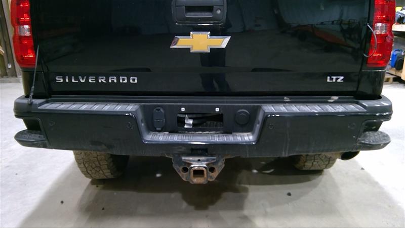 Vehicle/232210_10.jpg