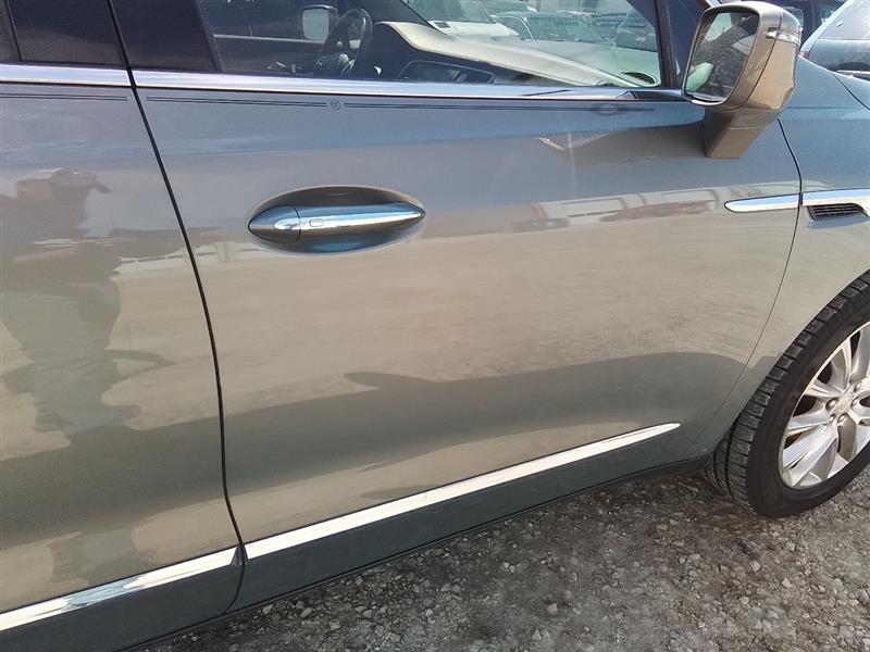 Vehicle/232426_11.jpg