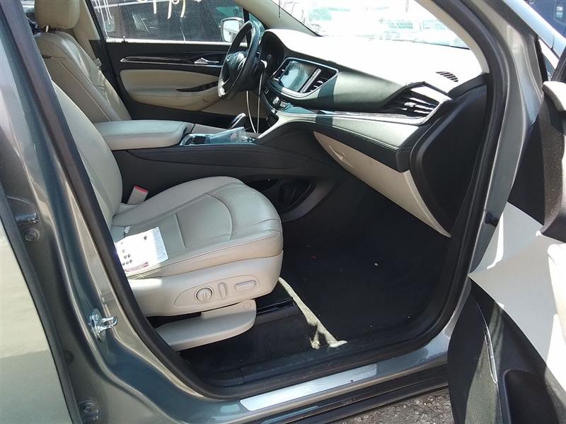 Vehicle/232426_12.jpg