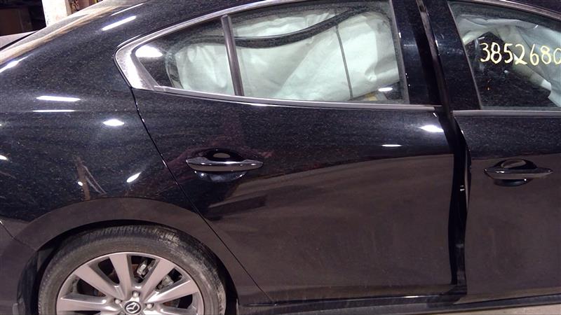 https://f005.backblazeb2.com/file/img-partshotlines-com/Inventory/EX441/Vehicle/233709_14.jpg