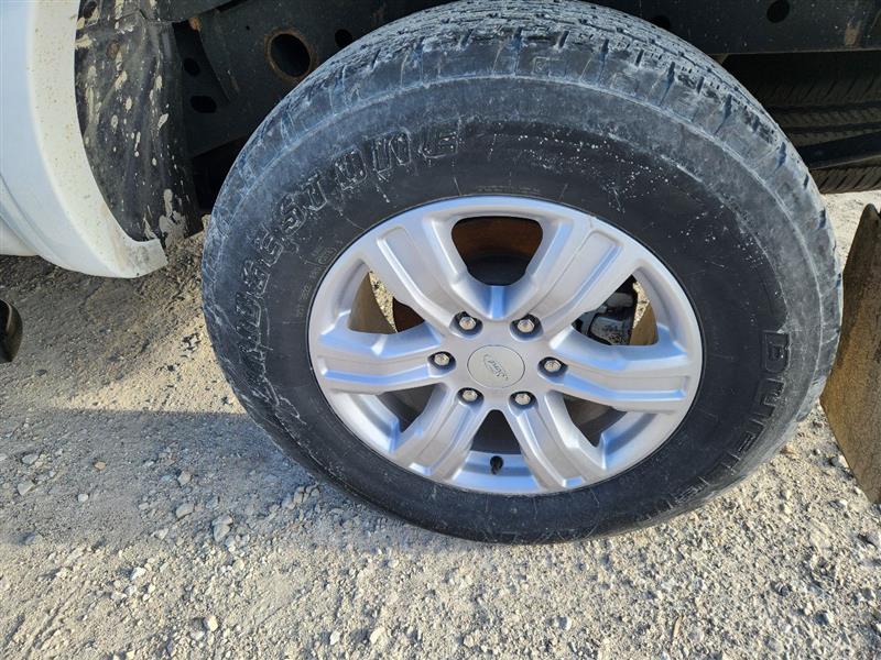 https://f005.backblazeb2.com/file/img-partshotlines-com/Inventory/EX441/Vehicle/233906_06.jpg