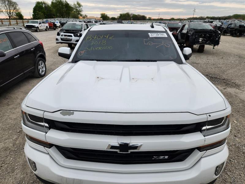 Vehicle/234370_08.jpg