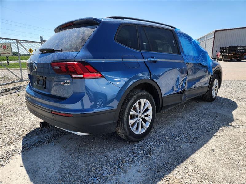 Vehicle/235708_03.jpg