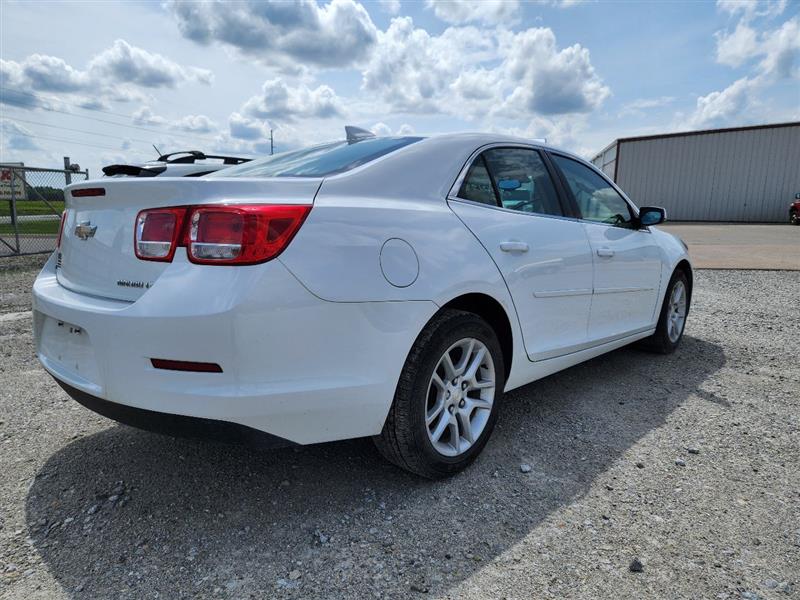 Vehicle/235995_03.jpg