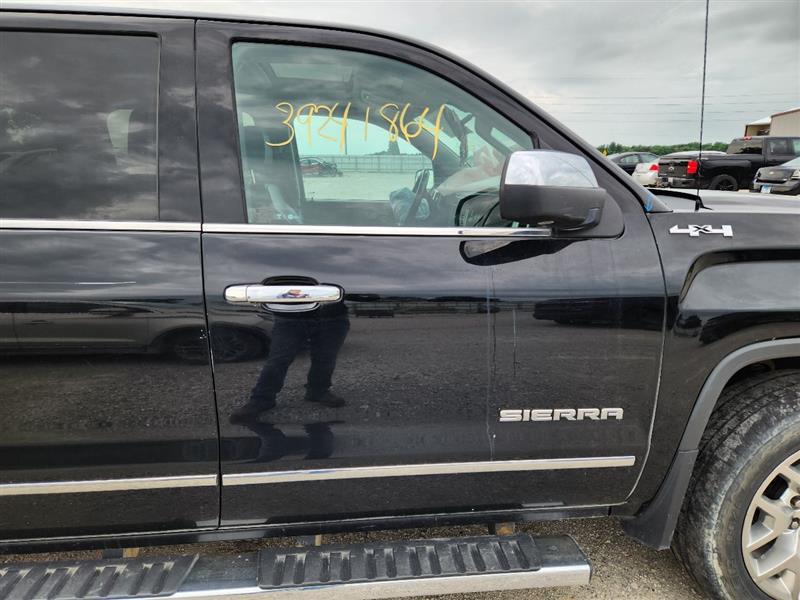 Vehicle/237803_12.jpg