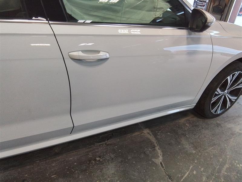 Vehicle/238154_11.jpg