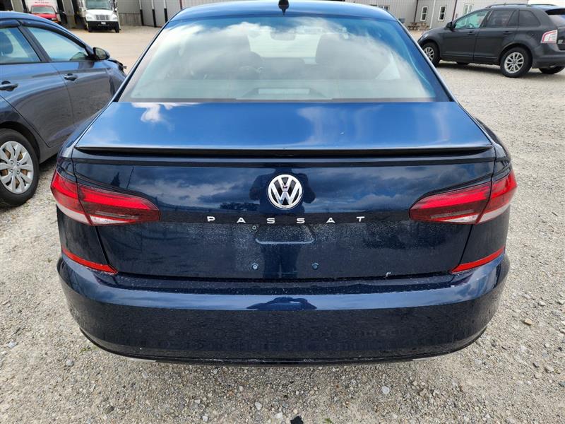 Vehicle/238220_09.jpg