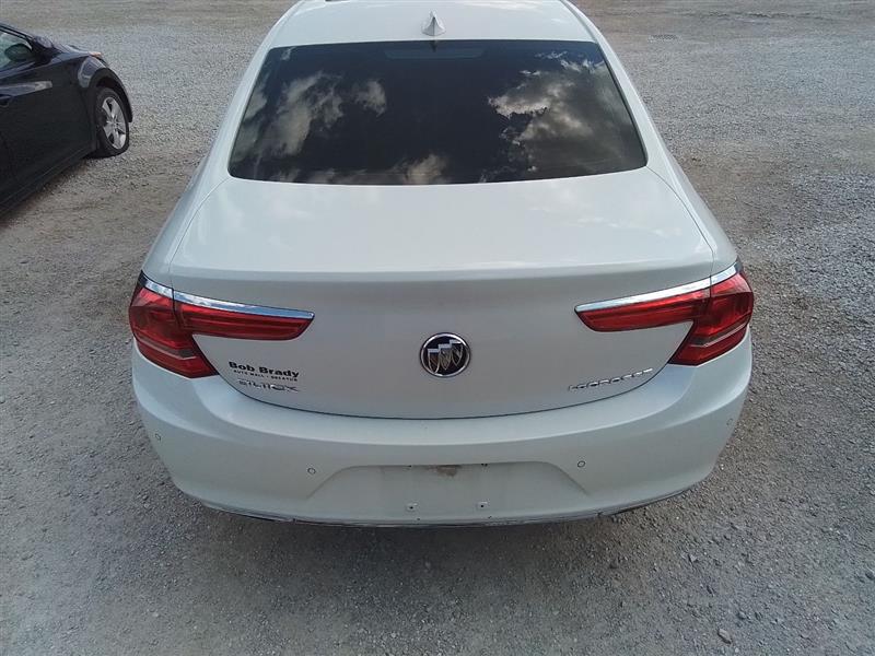 https://f005.backblazeb2.com/file/img-partshotlines-com/Inventory/EX441/Vehicle/238638_09.jpg
