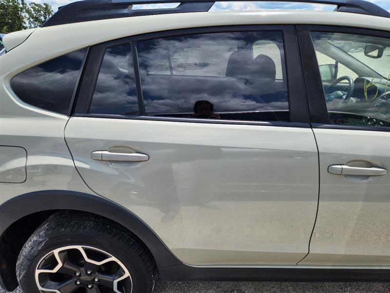 Vehicle/239219_12.jpg
