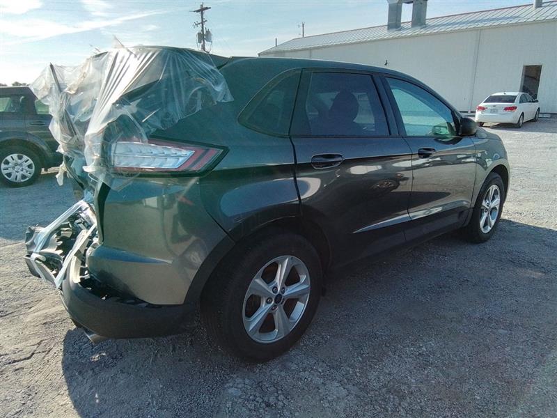 Vehicle/240975_03.jpg