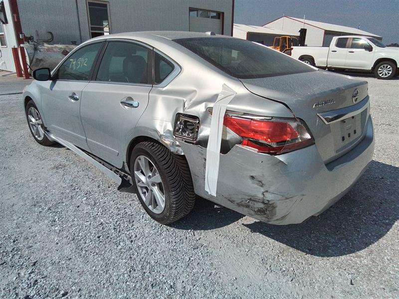 Vehicle/241163_02.jpg