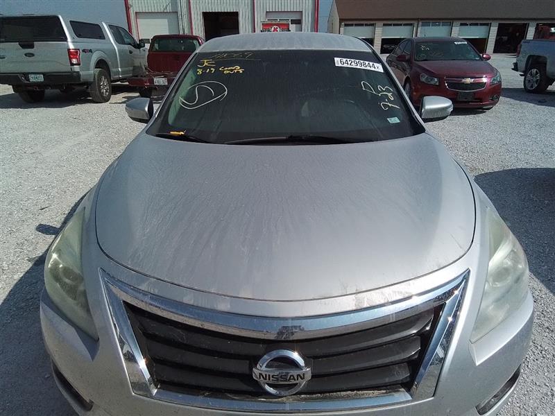 Vehicle/241163_07.jpg