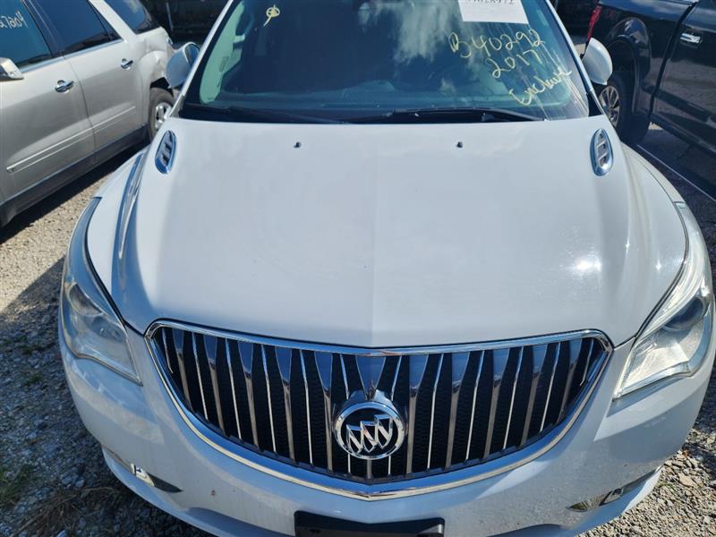 Vehicle/241277_08.jpg