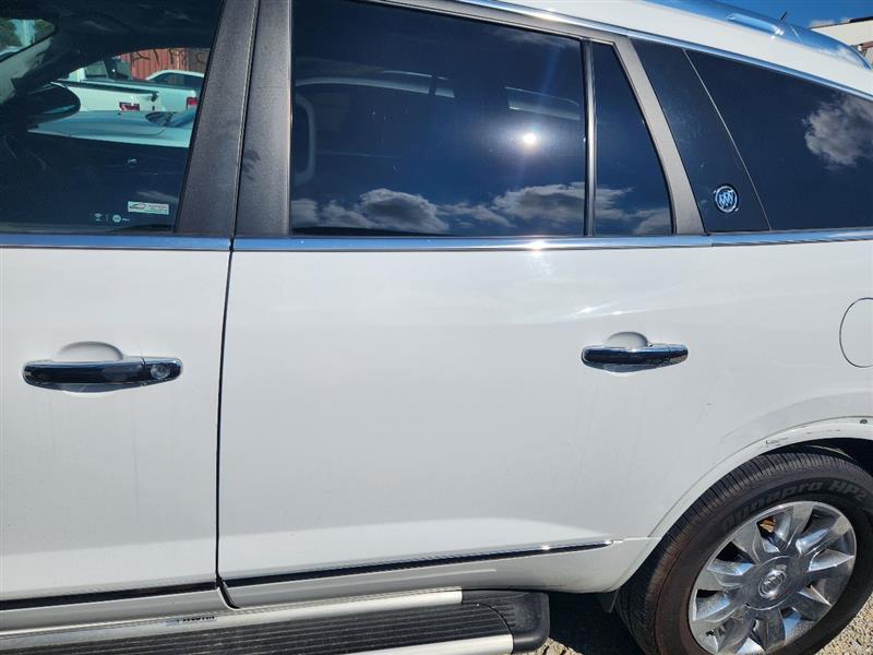 Vehicle/241277_11.jpg
