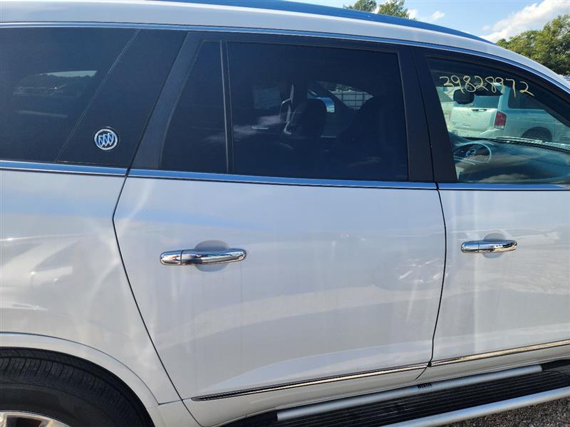 Vehicle/241277_12.jpg