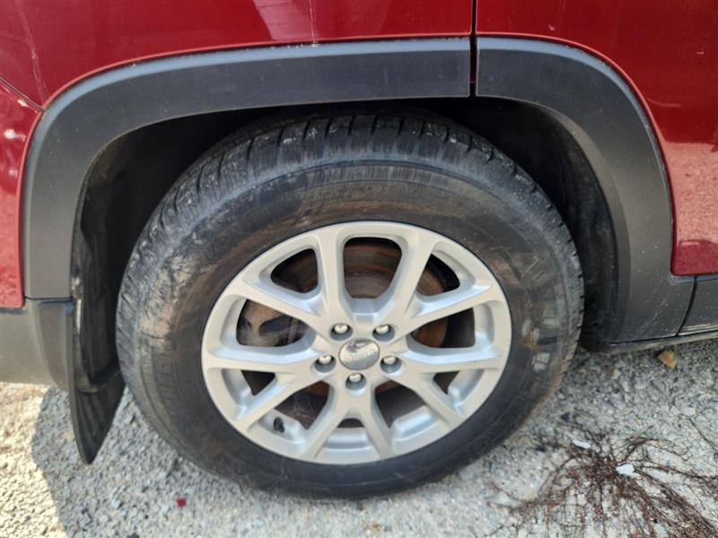 Vehicle/241280_07.jpg