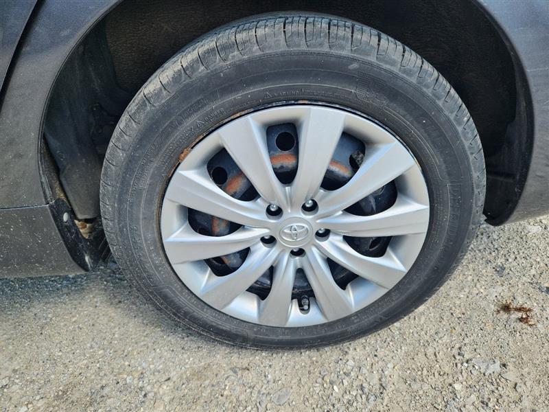https://f005.backblazeb2.com/file/img-partshotlines-com/Inventory/EX441/Vehicle/241281_05.jpg