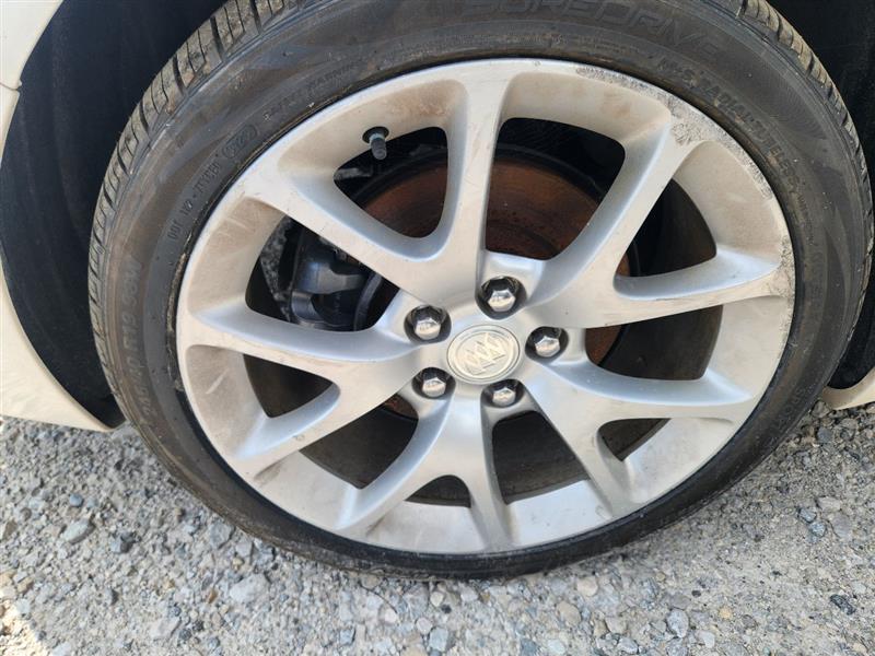 Vehicle/241498_08.jpg