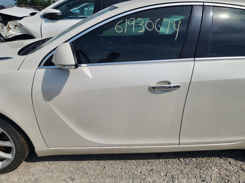 Vehicle/241498_11.jpg